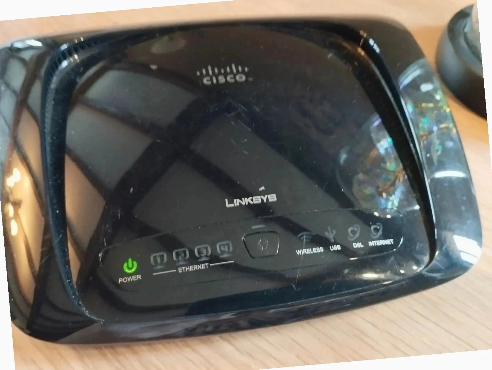 Enrutador inalámbrico Sisco Linksys. Modelo Wag32on – photo 2